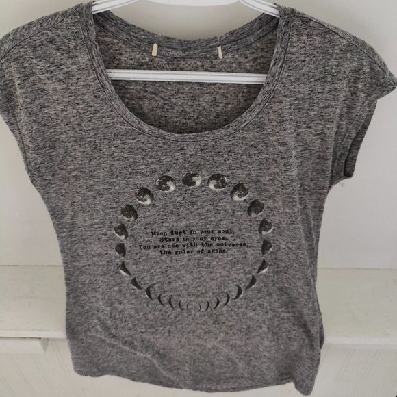 Tank Printed "Moon Dust in Your Soul, stars in your eyes, You are one with..." - Picture 5 of 12